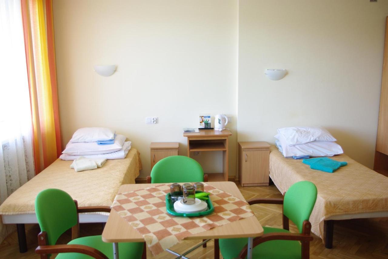 Osrodek Uzdrowiskowy Beskid Hotel Wysowa-Zdrój Kültér fotó